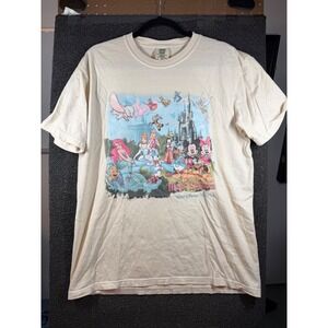 Comfort Colors T-Shirt Unisex Large Ivory Disney Magic Kingdom Graphic Tee